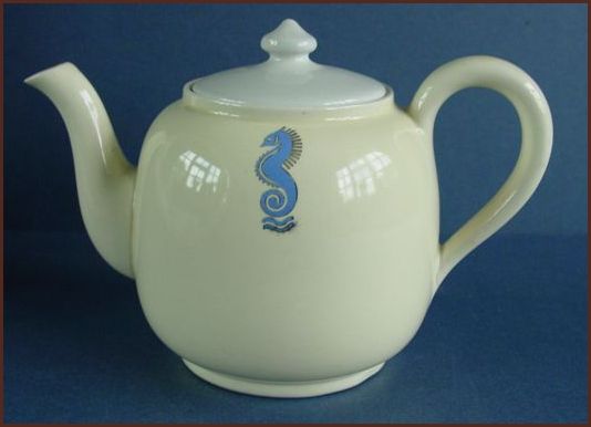Caouldon Teapot with Midland seahorse motif